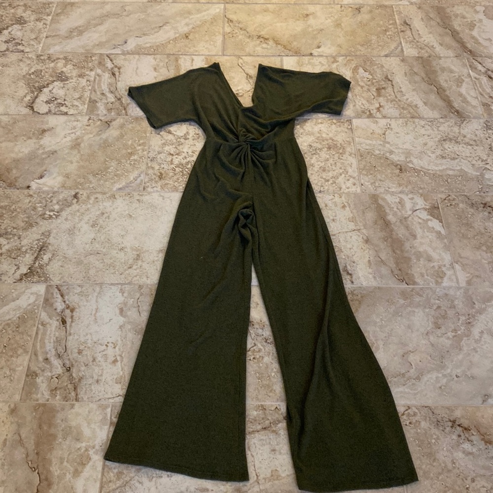 Comfy green jumpsuit